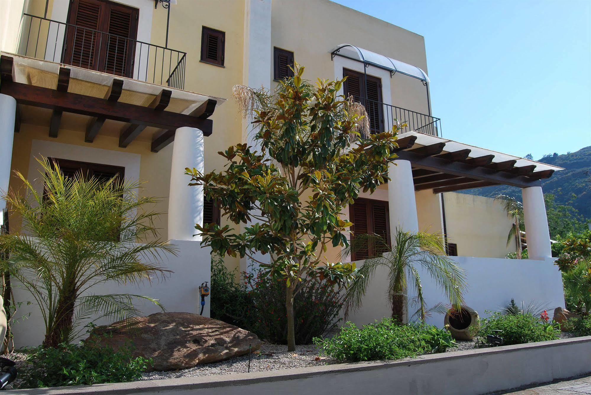 Villa Saraceno Lipari  Luaran gambar